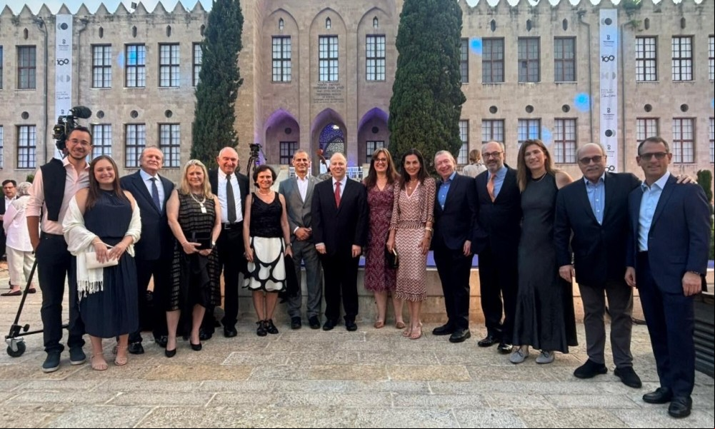 CONIB | Confederação Israelita do Brasil - Fundada em 1948, a CONIB – Confederação Israelita do Brasil é o órgão de representação e coordenação política da comunidade judaica brasileira. 